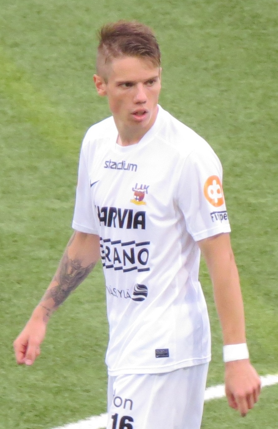 robert taylor (footballer, born 1994)