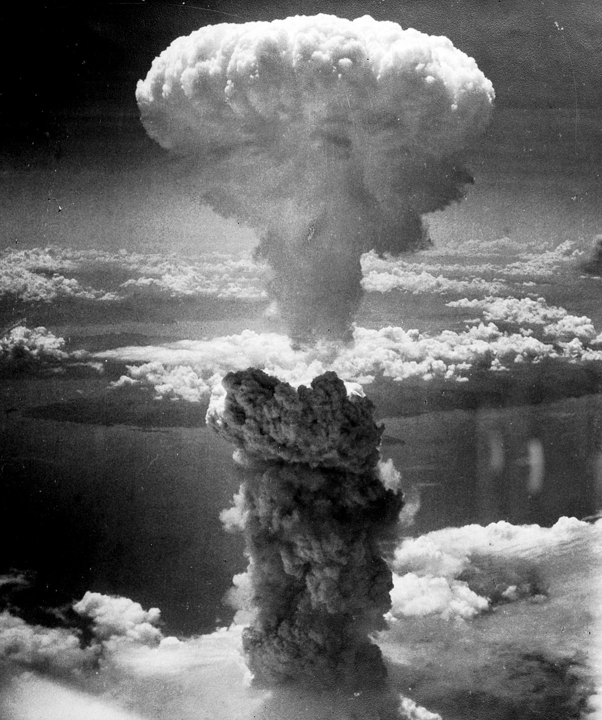 長崎市への原子爆弾投下