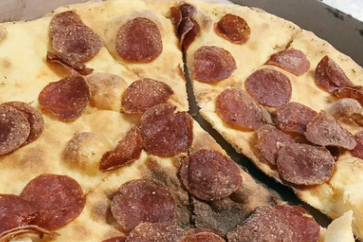 none pizza with left beef