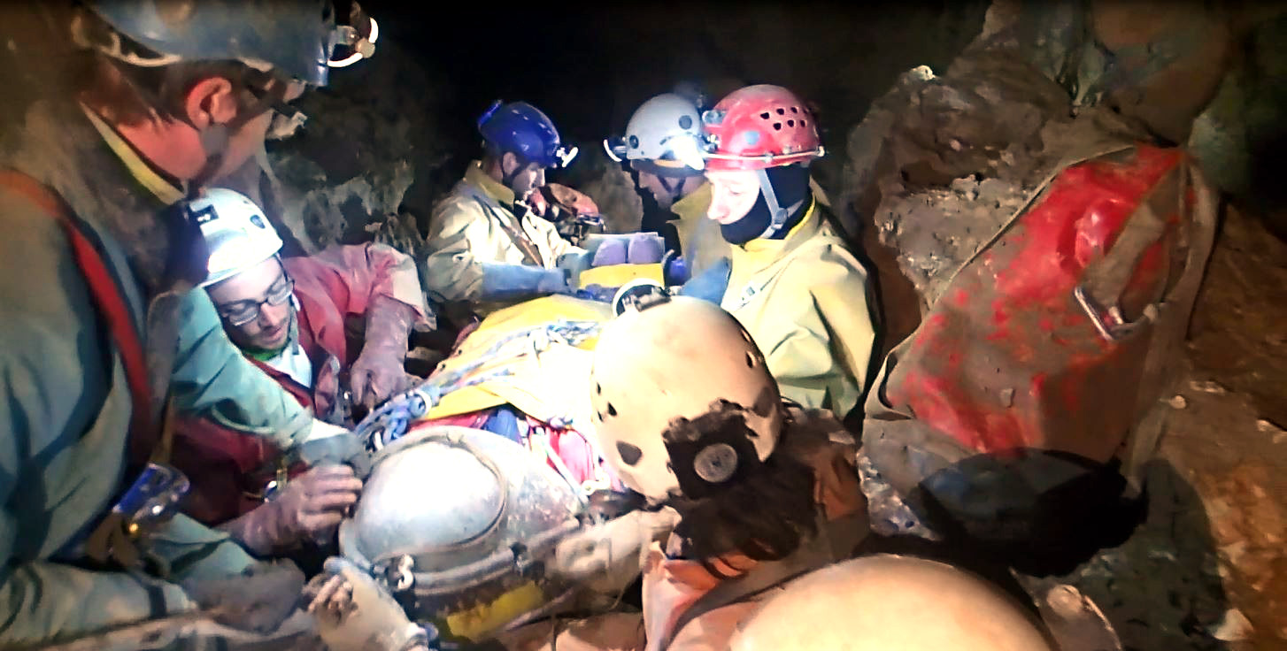 riesending cave rescue