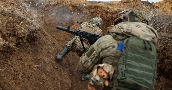 tại sao nga và ukraine xung đột
