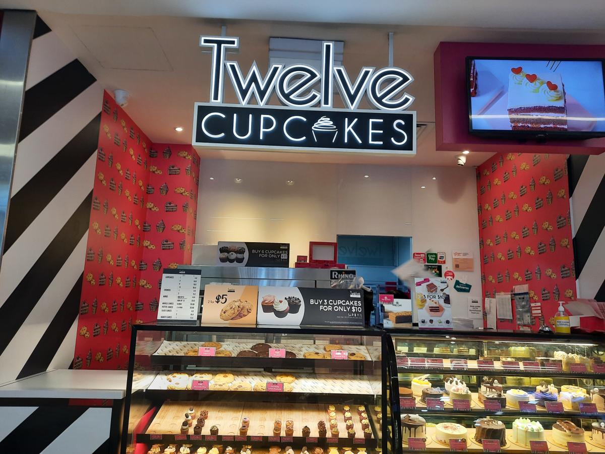 twelve cupcakes