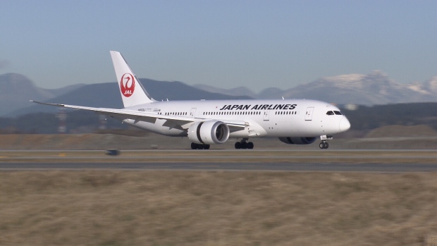 japan air lines food poisoning incident