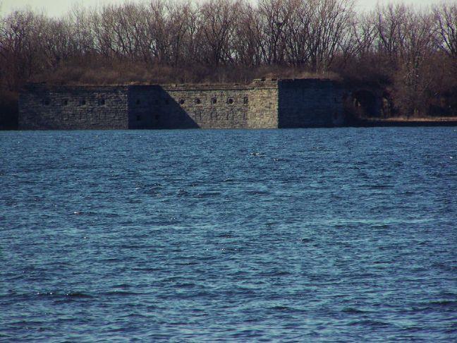 fort montgomery (lake champlain)