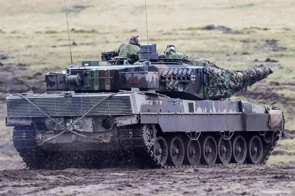 leopard 2 tank