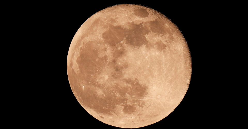 місяць (супутник)