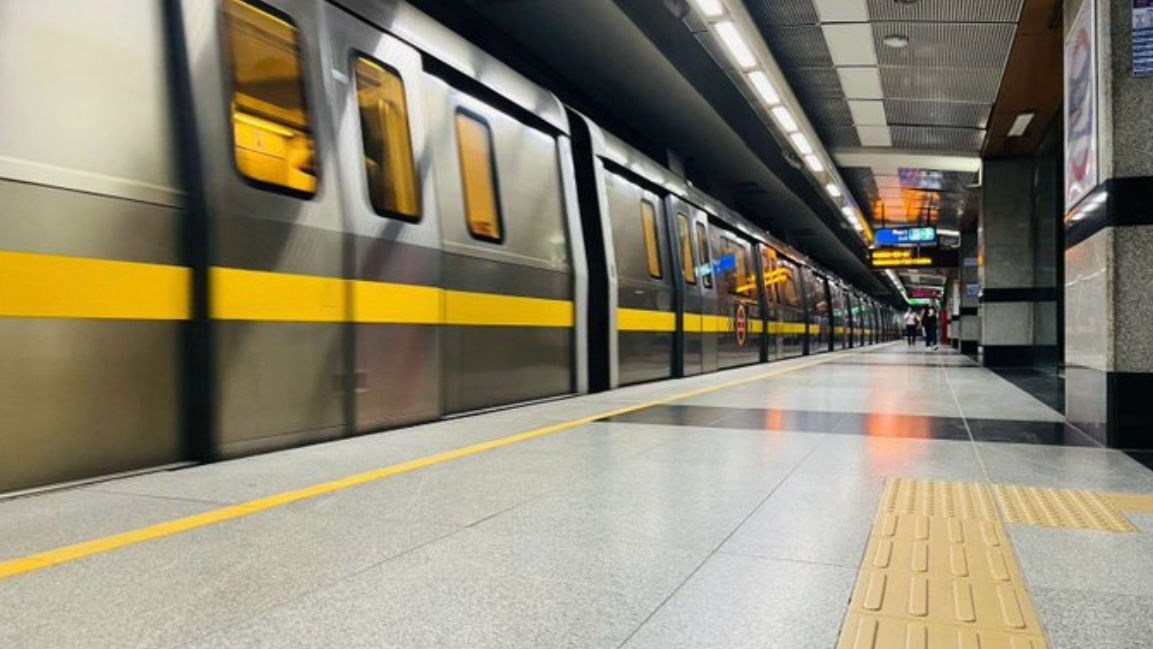 magenta line (delhi metro)