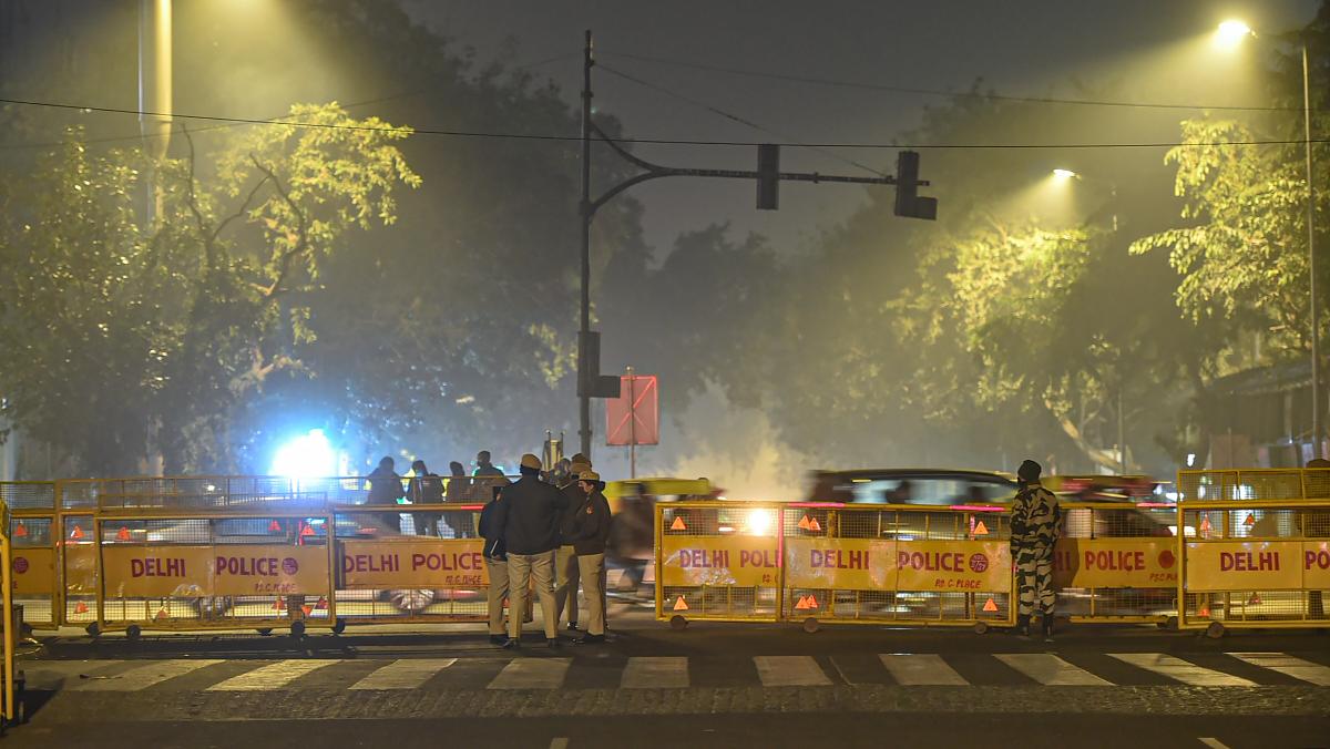 night curfew delhi