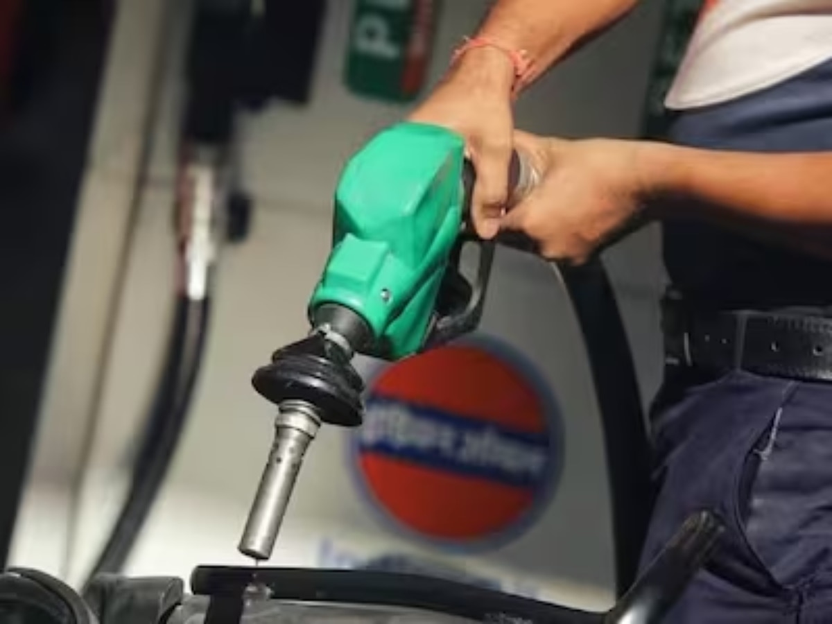 delhi petrol price