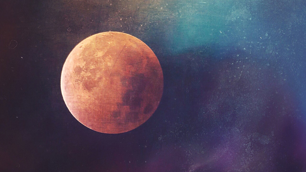 luna rosa abril 2021