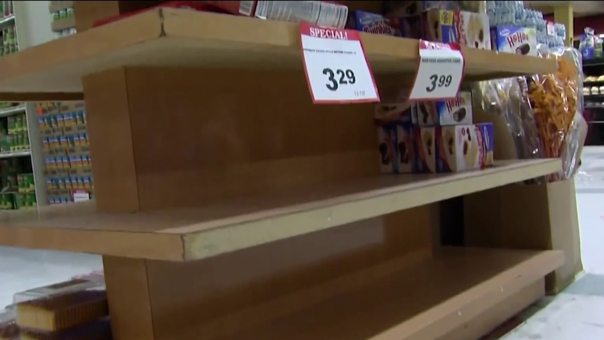 grocery stores empty shelves